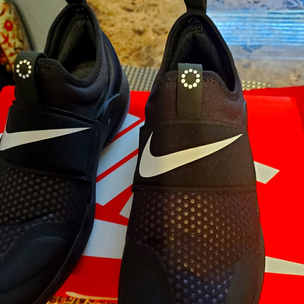 Nike joyride  sneakers